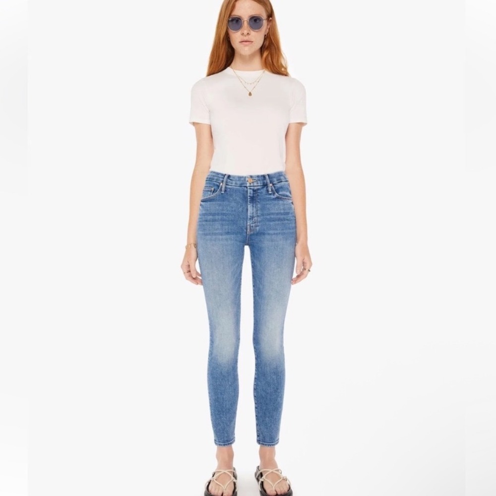 MOTHER The Looker Crop Jeans in Independent Studies Size 32‎